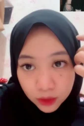 Ukhti Video Call Kasih Kejutan Ke Pacar